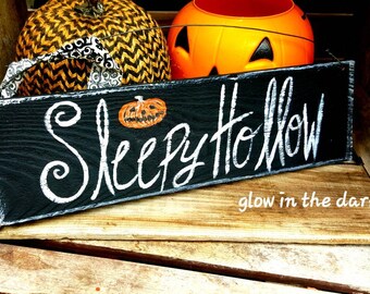Sleepy hollow sign,rustic halloween sign,scary halloween,Disney fall decor,outdoor halloween decor,Ichabod Crane,fall decor,Disney halloween