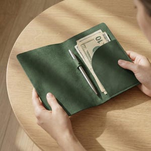 100% Genuine leather checkbook cover, Leather check presenter, Leather waiter pouch, Custom bill holder, Restaurant bill leather holder