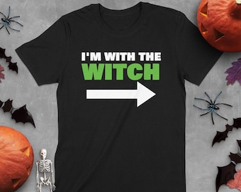 I'm With The Witch T-Shirt - Fun Matching Halloween Couple Costume Tee for Spooky Season Lovers
