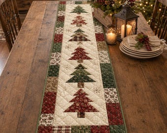 Christmas Tree Quilted Table Runner, Patchwork Xmas Table Decor, Rustic Holiday Runner, Vintage Farmhouse Christmas Dining Decor