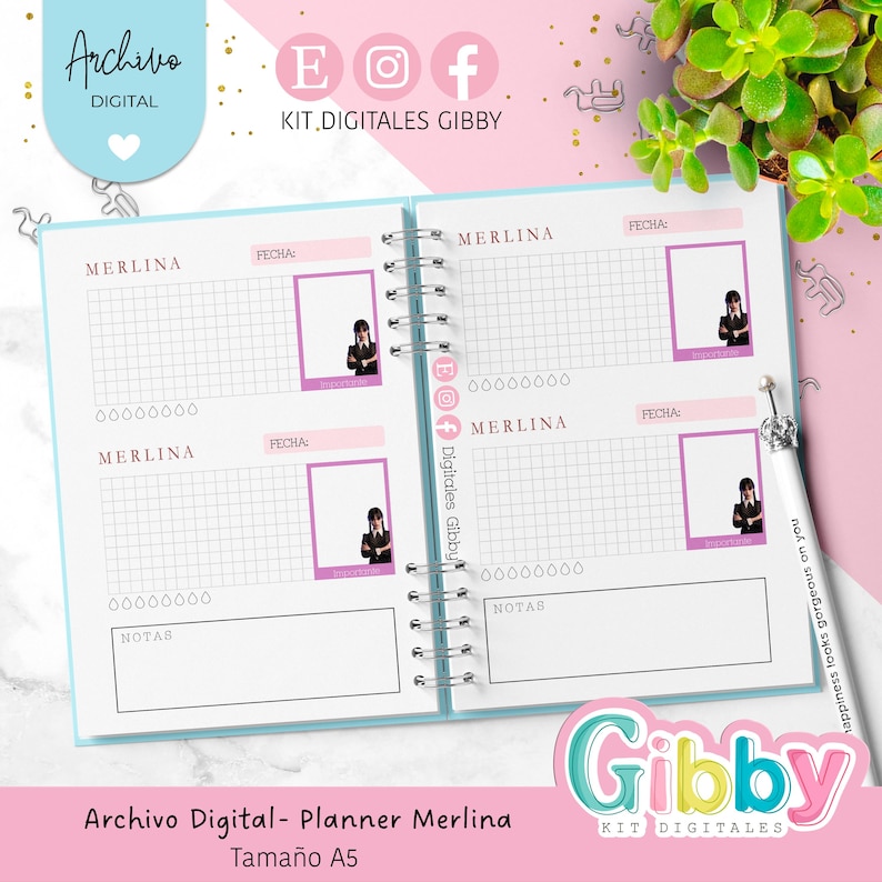 May include: Open notebook planner with a spiral binding. The pages are light blue and white with grid lines and the word "Merlina" printed on them. The planner includes pink boxes for dates and images. The bottom of the planner has the text "Archivo Digital- Planner Merlina Tama&ntilde;o A5".