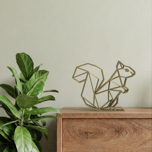Geometric Squirrel Figure 3D Printed | Polygonal Art | Minimalist Animal Decor for Desk, Shelf or Modern Home