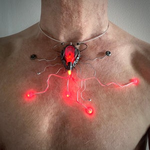 Bio-circuit 4 fibre optic neck piece in steel colour