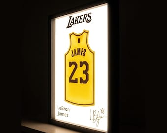 LeBron James LA Lakers Jersey 3D LED Night Light – Basketball Fan Decor