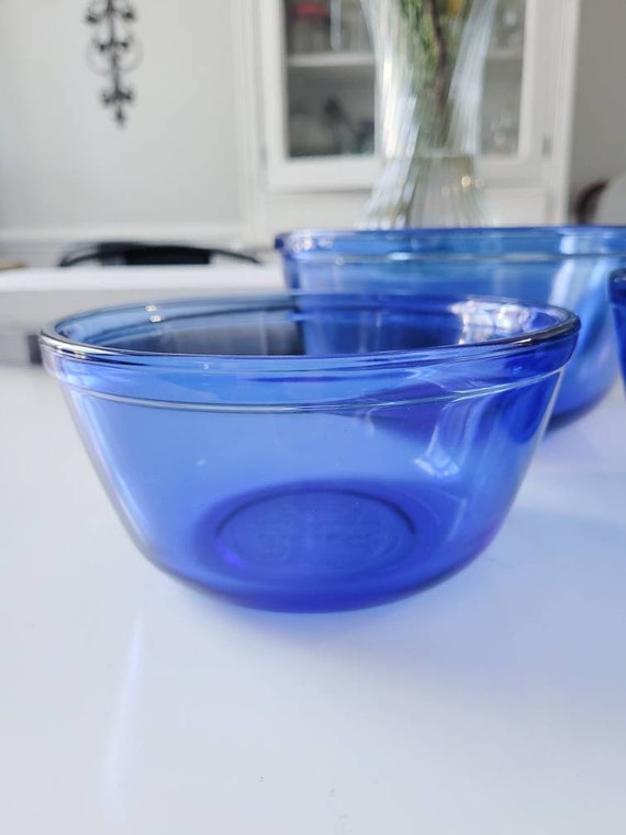 Vintage Anchor Hocking Cobalt Blue Mixing Bowl Set (2.5qt & 1.5qt
