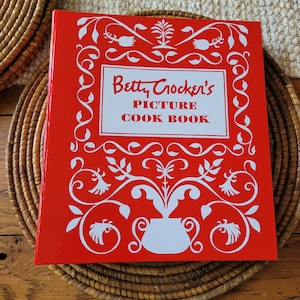 Betty Crocker&#39;s Picture Binder 1998 Facsimile Edition Cookbook Vintage Cookbook Vintage Recipes Gift for Her Gift for Him