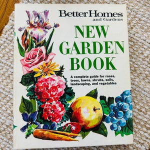 Vintage 1968 Better Homes & Gardens New Garden Book
