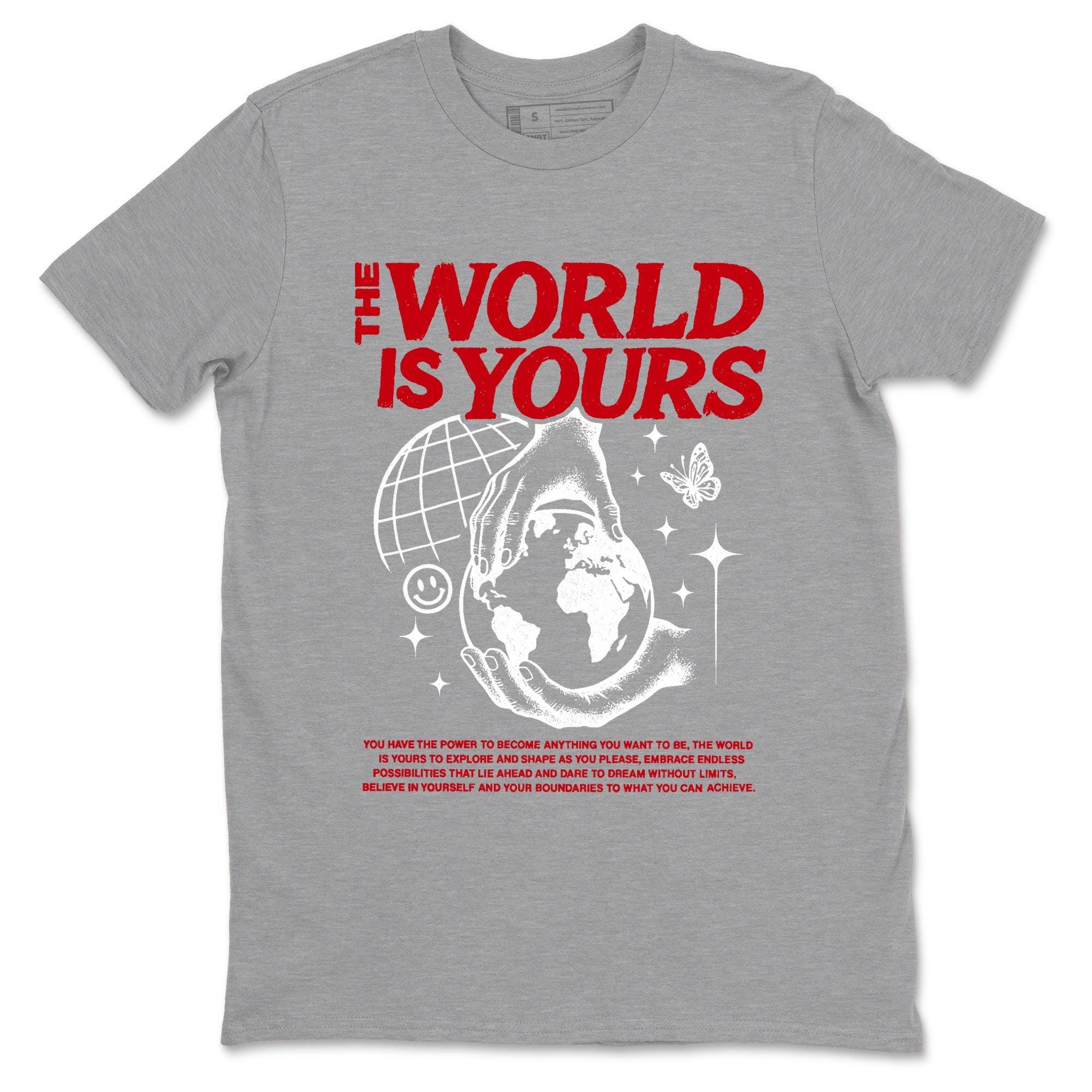 The World Is Yours」グラフィックTシャツ。ストリートウェアブランド 