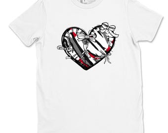 Heart With Ribbons Graphic T-Shirt – Retro Sneaker Streetwear