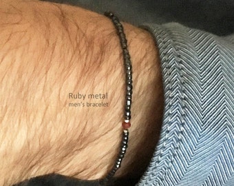 Ruby metal mens small bead bracelet - gentlemens glam mens bracelet dark metallic gray with ruby gem center - MariaHelenaDesign