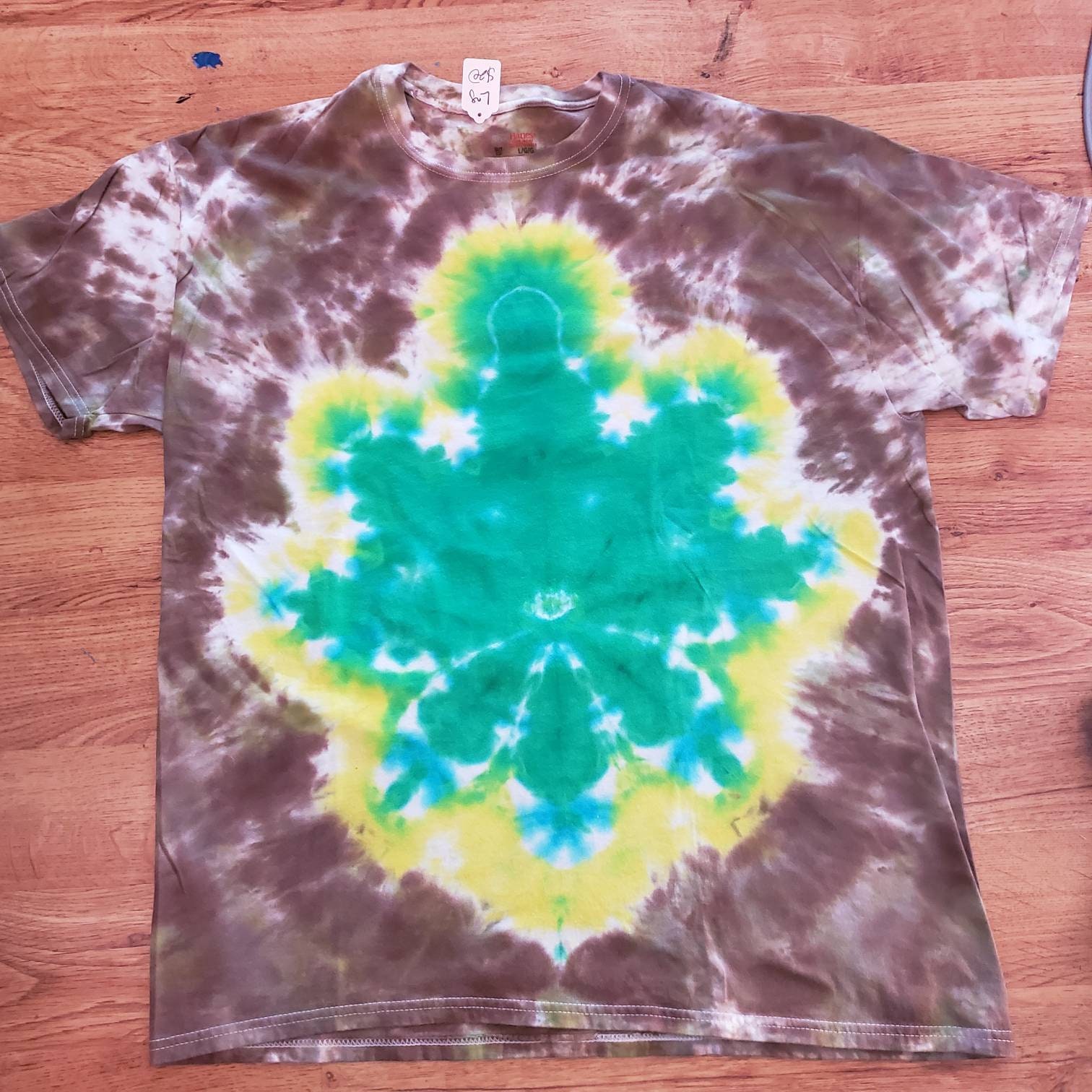 how to make a pot leaf tie dye shirt