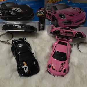 Hot Wheels Porsche 911 GT3 RS Couple Keychain Hot Wheels Keychain