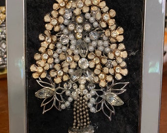 Vintage Jewelry Art Tree