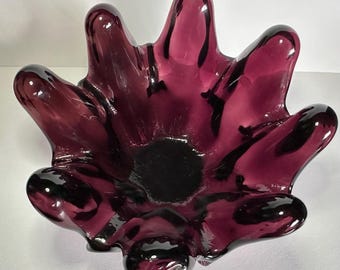 MCM Amethyst Purple Glass Finger Bowl, Small 5 Inch Vintage Hand Blown Art Glass Trinket Dish, Scalloped Petal Catchall Bowl