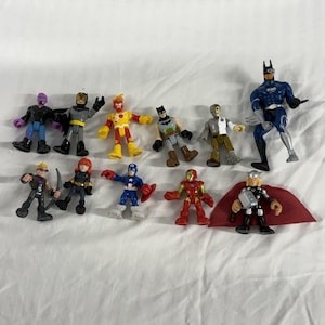 Marvel DC Superhero Figure Lot Batman Thor Iron Man Captain America, VTG Batman image 1
