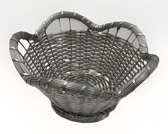 Vintage Metal Wire Basket Woven Aluminum Farmhouse Decor Bowl 9x5 Rustic EUC