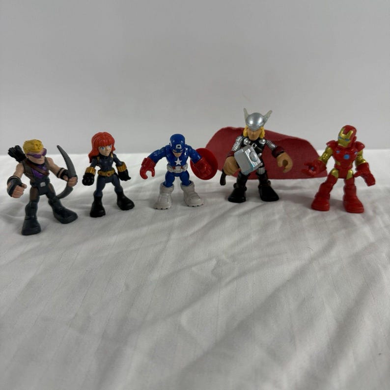 Marvel DC Superhero Figure Lot Batman Thor Iron Man Captain America, VTG Batman image 6