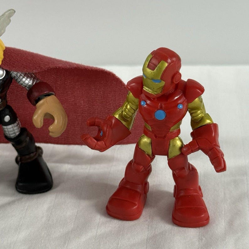 Marvel DC Superhero Figure Lot Batman Thor Iron Man Captain America, VTG Batman image 10