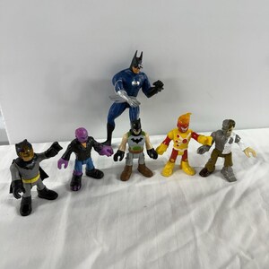 Marvel DC Superhero Figure Lot Batman Thor Iron Man Captain America, VTG Batman image 4