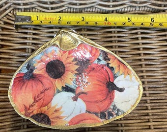 Handcrafted Decoupage Shells - Unique Coastal Decor