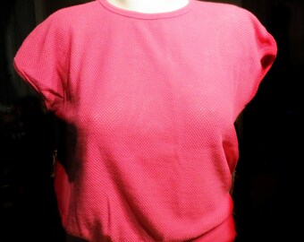 Womans Vintage Cotton Blend Top Size Medium #364