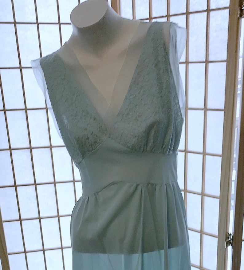 Baby Blue Vintage \\long Nylon Nightgown
