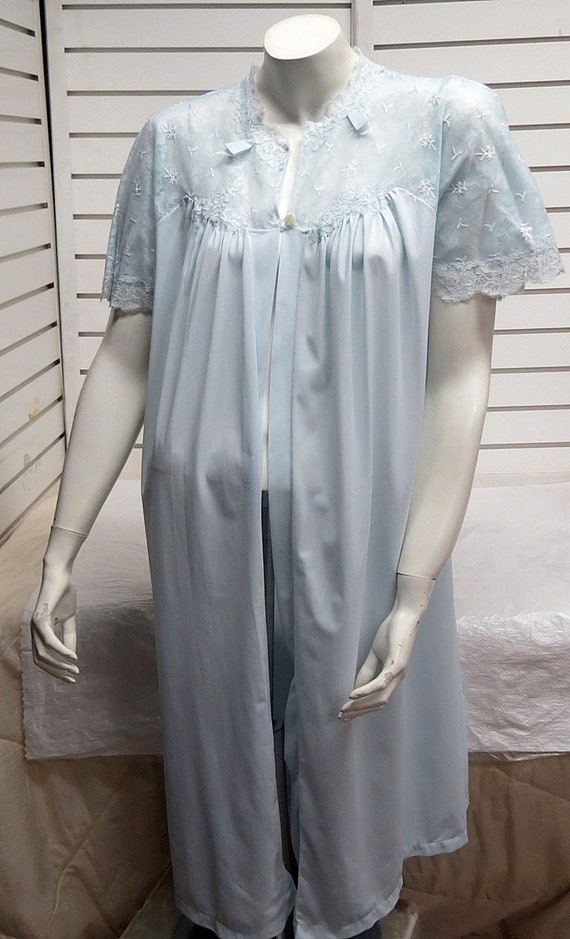 Baby Blue Vintage \\long Nylon Nightgown