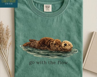 Sea Otter Shirt,Wildlife Graphic Tee, Cute Otter Sweatshirt, Nature Art Sweater, Gift for Her, Otter Lover Gift, Comfort Colors T-Shirt