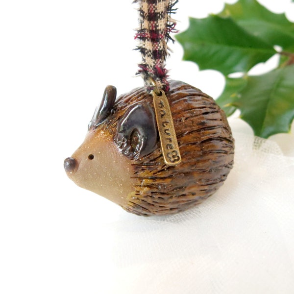 Pottery Hedgehog Ornament, Ceramic Woodland Theme Christmas Decoration, Miniature Porcupine Animal, Rustic Holiday Decor, Artisan Handmade