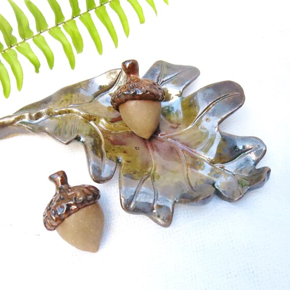Aromatherapy Essential Oils Diffuser Pottery Leaf Acorn, Ceramic Spa Accessory Decor, Yoga Meditation Harvest Decoration Fragrance Handmade