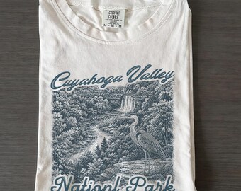 Camiseta del Valle de Cuyahoga, camiseta del Parque Nacional de Ohio, camiseta de senderismo Comfort Colors, regalo para la ruta de las cascadas, camiseta de recuerdo de viaje
