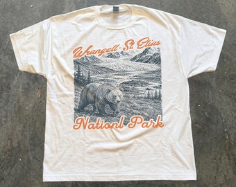 Camiseta del Parque Nacional Wrangell St Elias, camiseta Alaska Bear Comfort Colors, camiseta Glacier Mountain Wilderness, regalo para viajes de senderismo