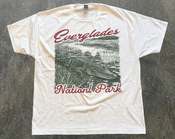 Camiseta de los Everglades, camiseta del Parque Nacional de Florida, camiseta Comfort Colors Alligator, regalo de viaje a la naturaleza pantanosa, camiseta para vacaciones familiares