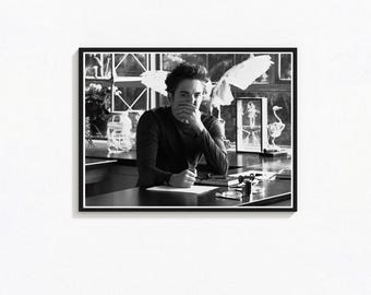 Póster de Edward con cara apestosa y olor a mal olor, decoración de baño en blanco y negro (descarga digital)
