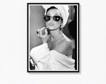 Audrey Hepburn Vintage Print, schwarz weiss Fotografie (Digitaler Download)