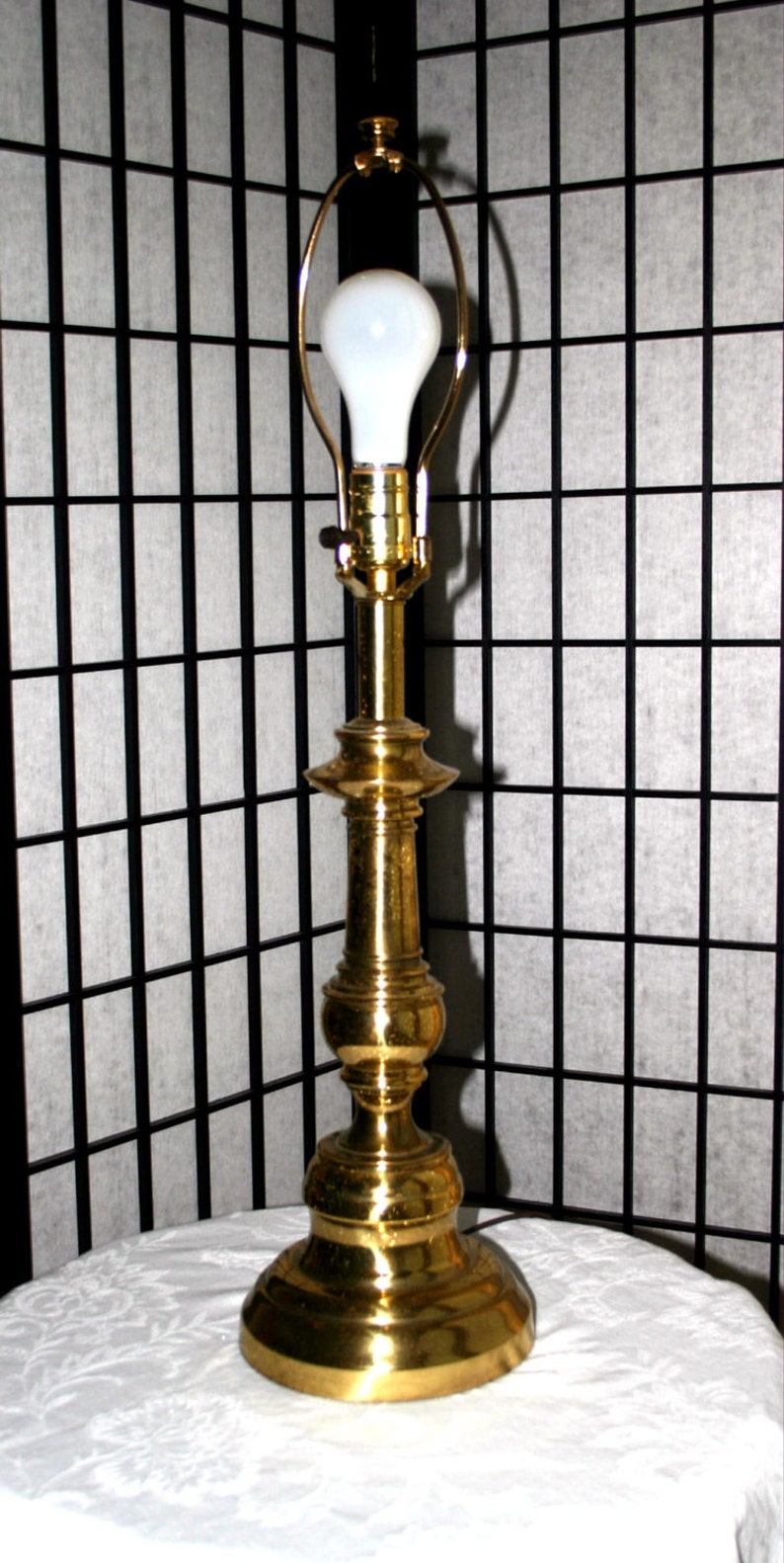 Vintage solid brass Stiffel table lamp circa 1960s or 70s 3 Etsy