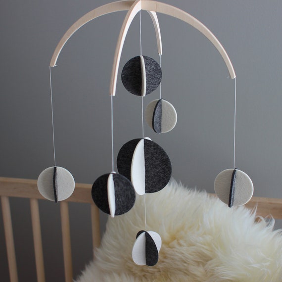 high contrast baby mobile