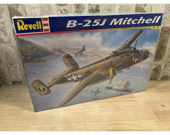 Revell B-25J Mitchell Bomber Airplane1/48 Model Kit 85-5512Factory Sealed