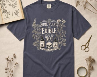 毒草Tシャツ、ヴィンテージ薬局Tシャツ、ゴシックボタニカルコンフォートカラー、植物学者・庭師へのギフト