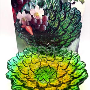 Vintage 90's Studio Nova 10 3/8" Lyric Green Leaf Bowl, New in Box