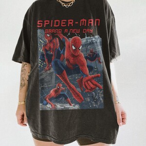 Vintage Amazing Spider-Man Brand New Day Shirt, Retro Marvel Comics Cover Tee, MCU Fan Gift, Marvel Trip Tee, Pink Spiderman Graphic Shirt image 2