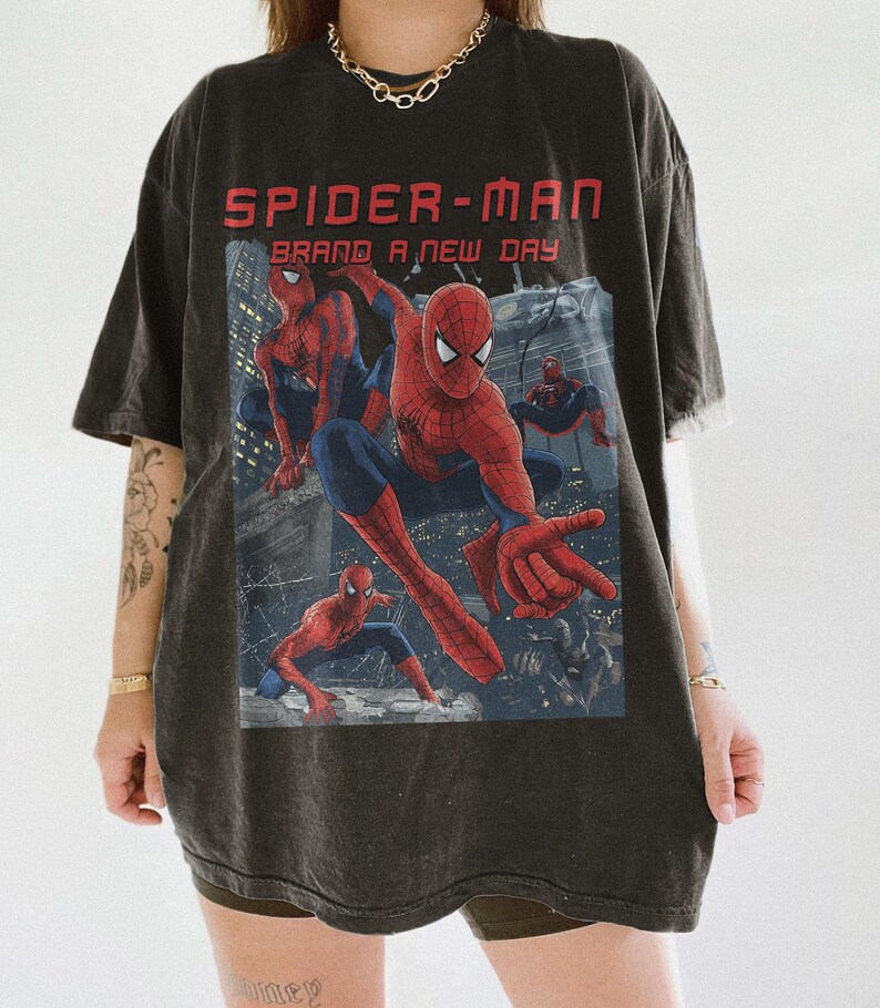 Vintage Amazing Spider-Man Brand New Day Shirt, Retro Marvel Comics Cover Tee, MCU Fan Gift, Marvel Trip Tee, Pink Spiderman Graphic Shirt image 2