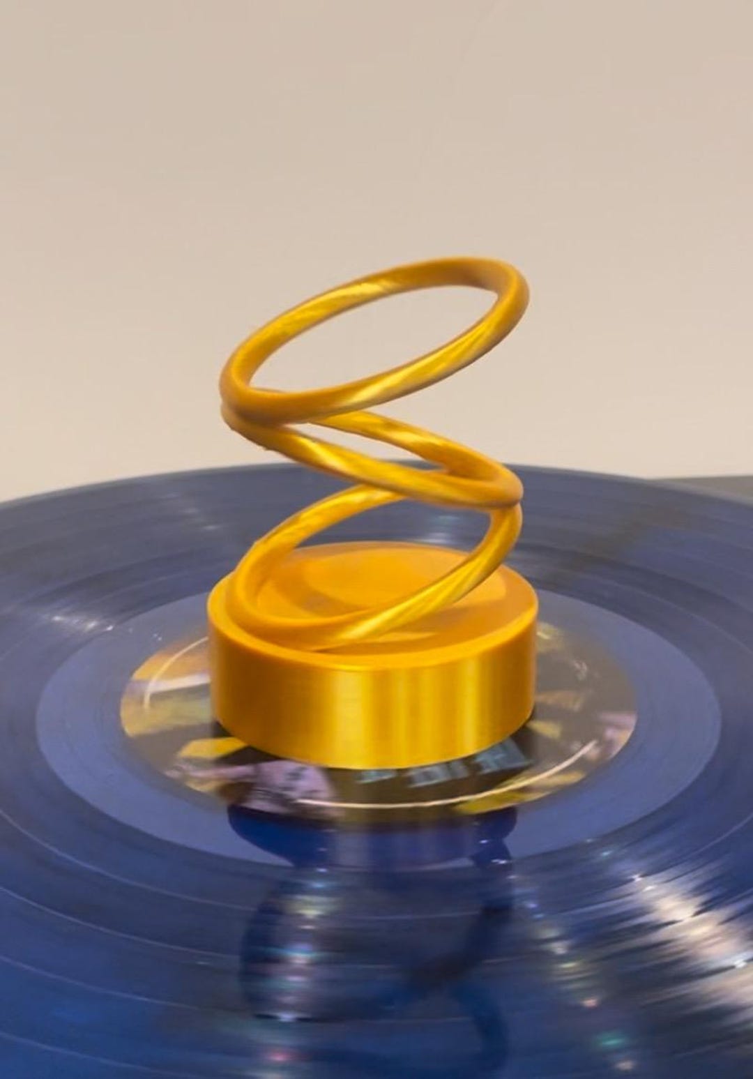 Optical Illusion Rings Turntable Accessory - Etsy
