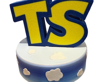 TS Turntable Spinner!  Spinning TS on cloud blue for Vinyl Players!