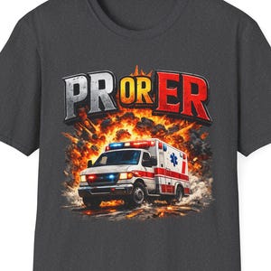 以下が含まれることがあります： 斑点のあるマット仕上げのセラミックマグカップ3個セット。各マグカップは、ライトブルー、クリーム、グレーの異なる色です。マグカップはシンプルでモダンなデザインで、持ちやすいハンドルが付いています。