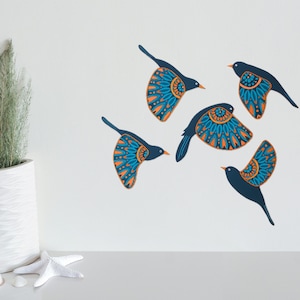 Wooden 3D Bird Wall Art Set of 5 | Rustic Folk Art Birds | Handmade Hanging Decor for Living Room Bedroom Dining Office Gallery