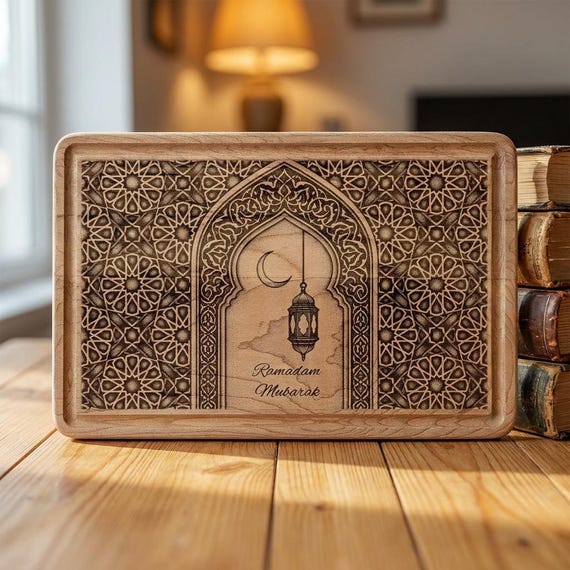 Ramadan Mubarak Mughal Islamic Art Cutting Board