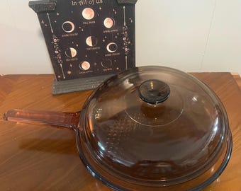 Vintage Pyrex Vision skillet with lid