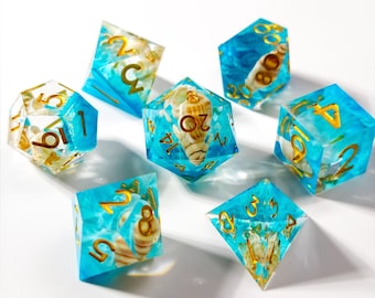 Ocean Blue Conch Shell Dice with - 7 PCS Transparent Resin Polyhedral Gold Numbers - Nautical RPG Sea Theme Gaming Sharp Edge DnD Dice