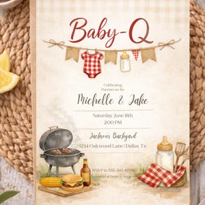 Puede incluir: Invitación a baby shower Baby-Q con ilustraciones en acuarela. La invitación presenta un body a cuadros rojos y blancos, un biberón y una barbacoa. El texto dice "Celebrando a los futuros padres Michelle & Jake."